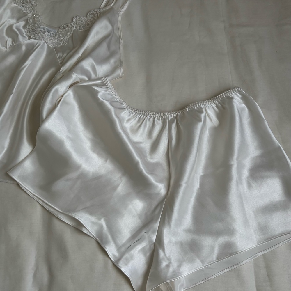 𐙚 Secret Treasures Vintage 2 Piece Lingerie Cozy Set - Picture 5 of 10